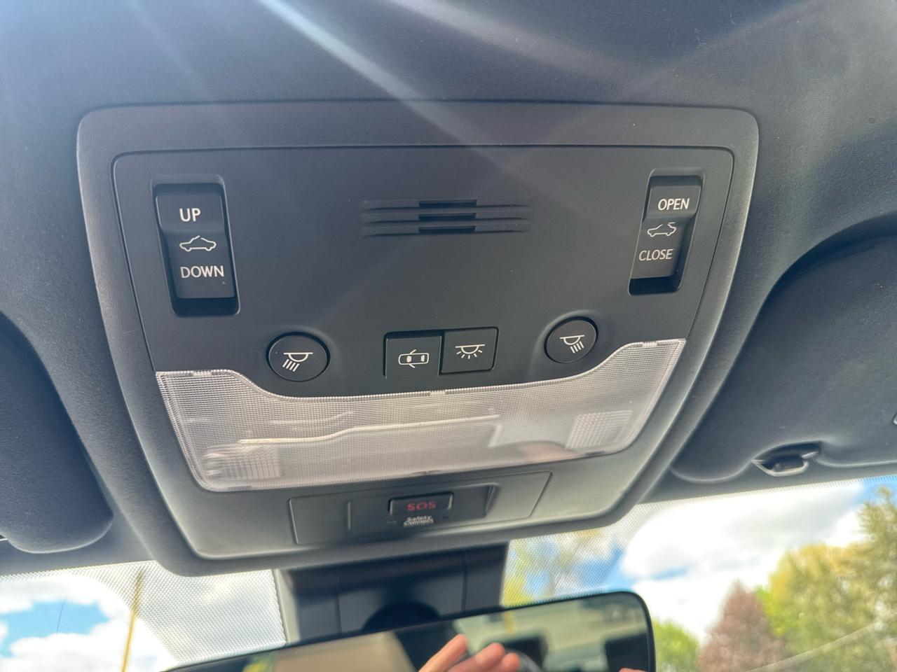 Lexus IS  2019