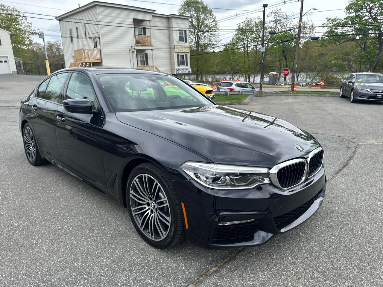 BMW 5 Series  2017