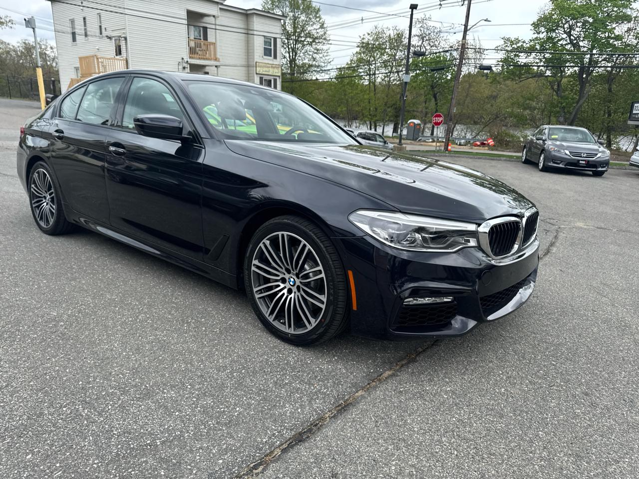 BMW 5 Series  2017