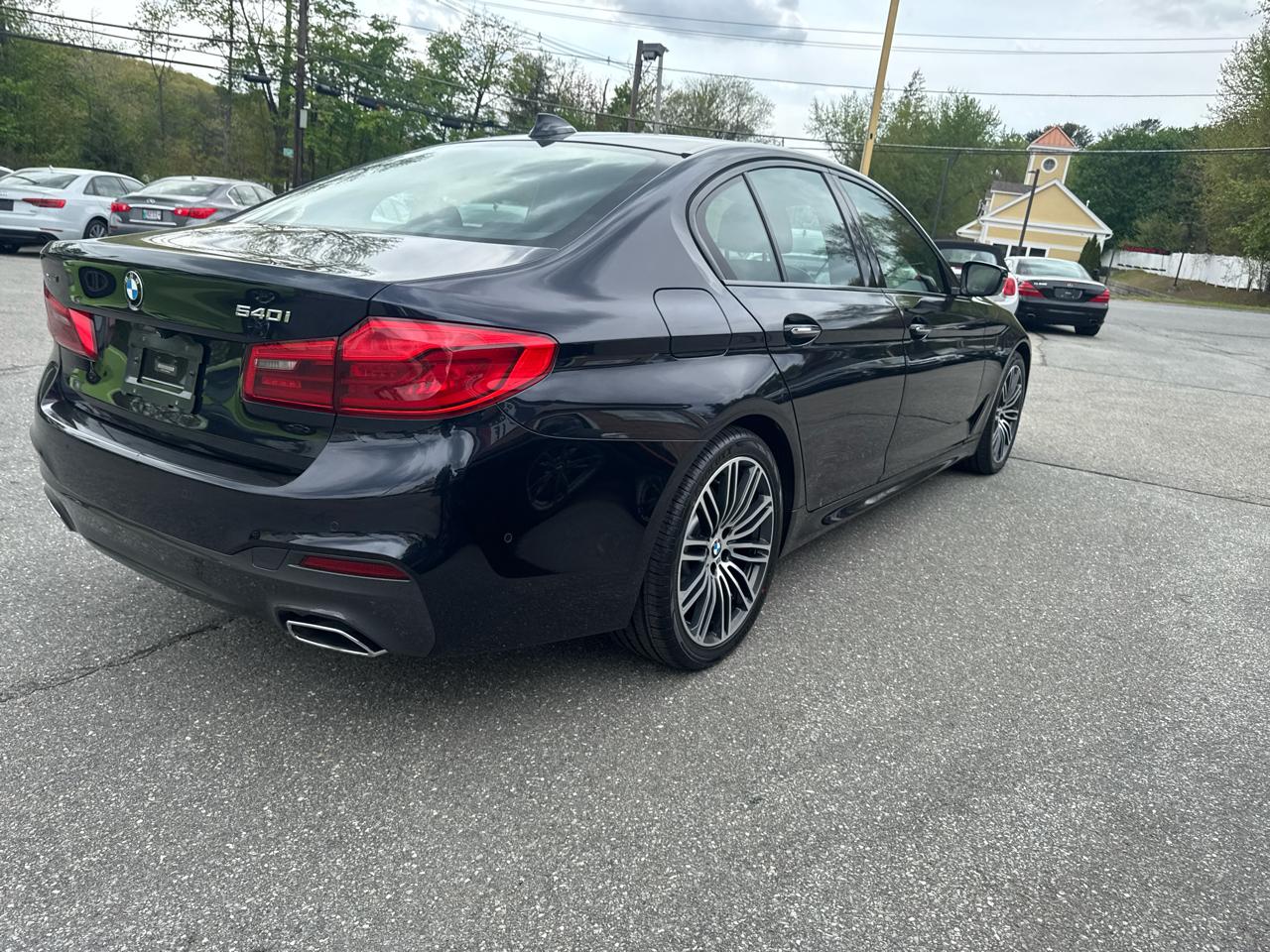 BMW 5 Series  2017