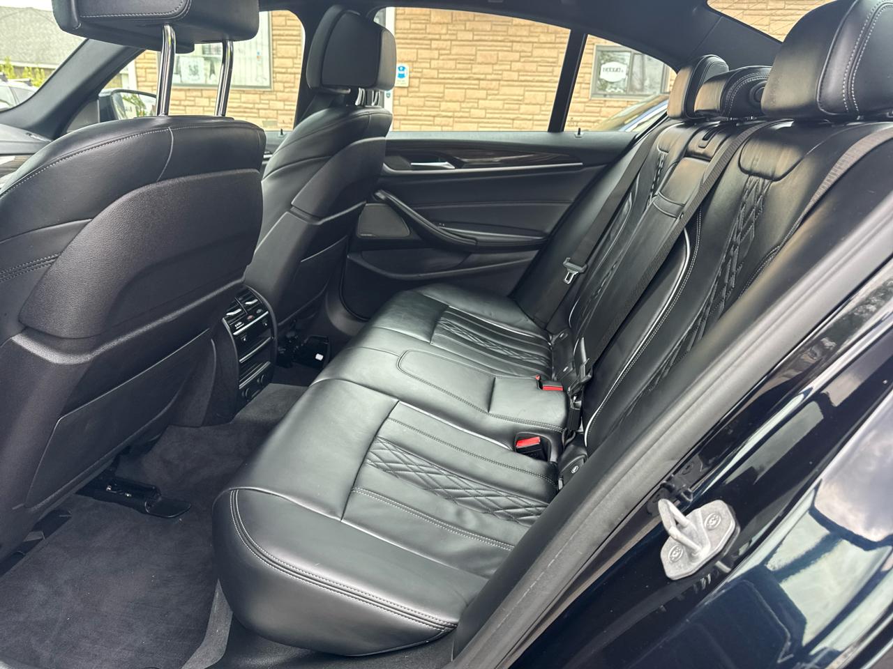 BMW 5 Series  2017