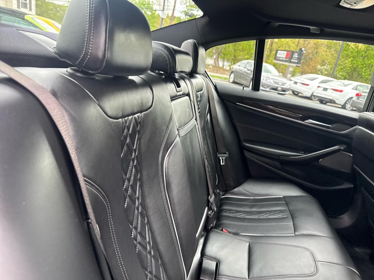 BMW 5 Series  2017