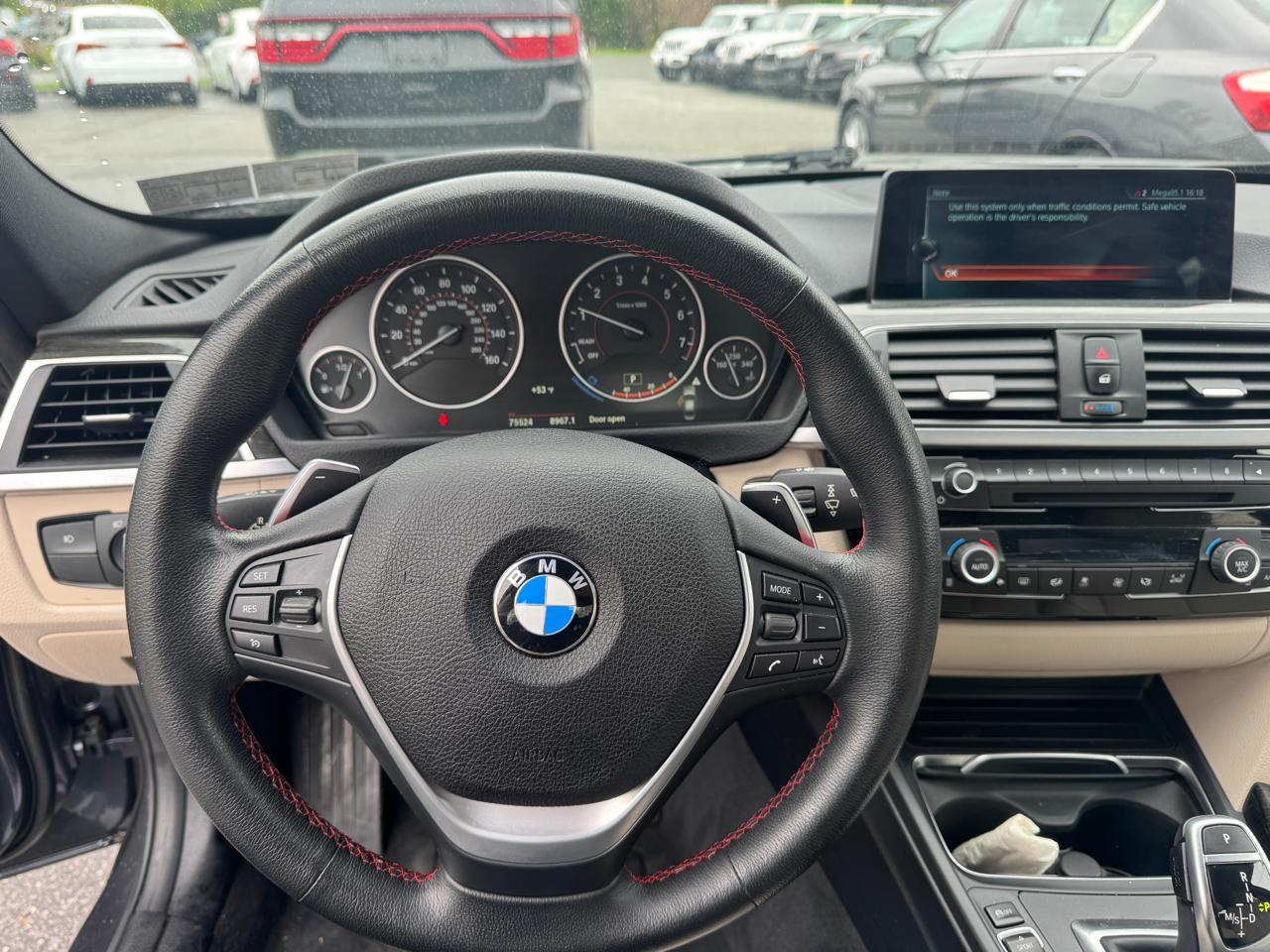 BMW 3 Series 330i xDrive Sedan 2017