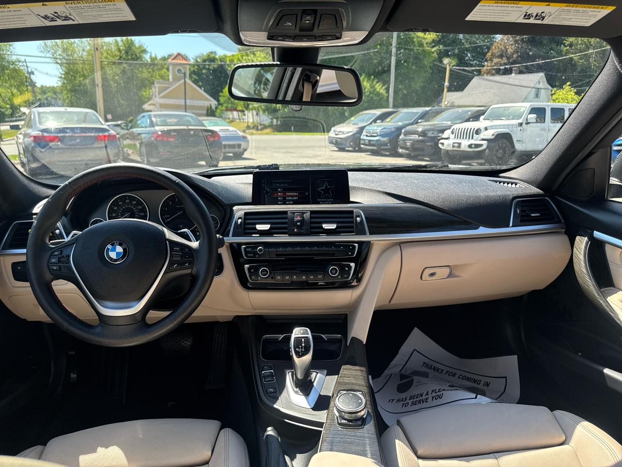 BMW 3 Series 330i xDrive Sedan 2017