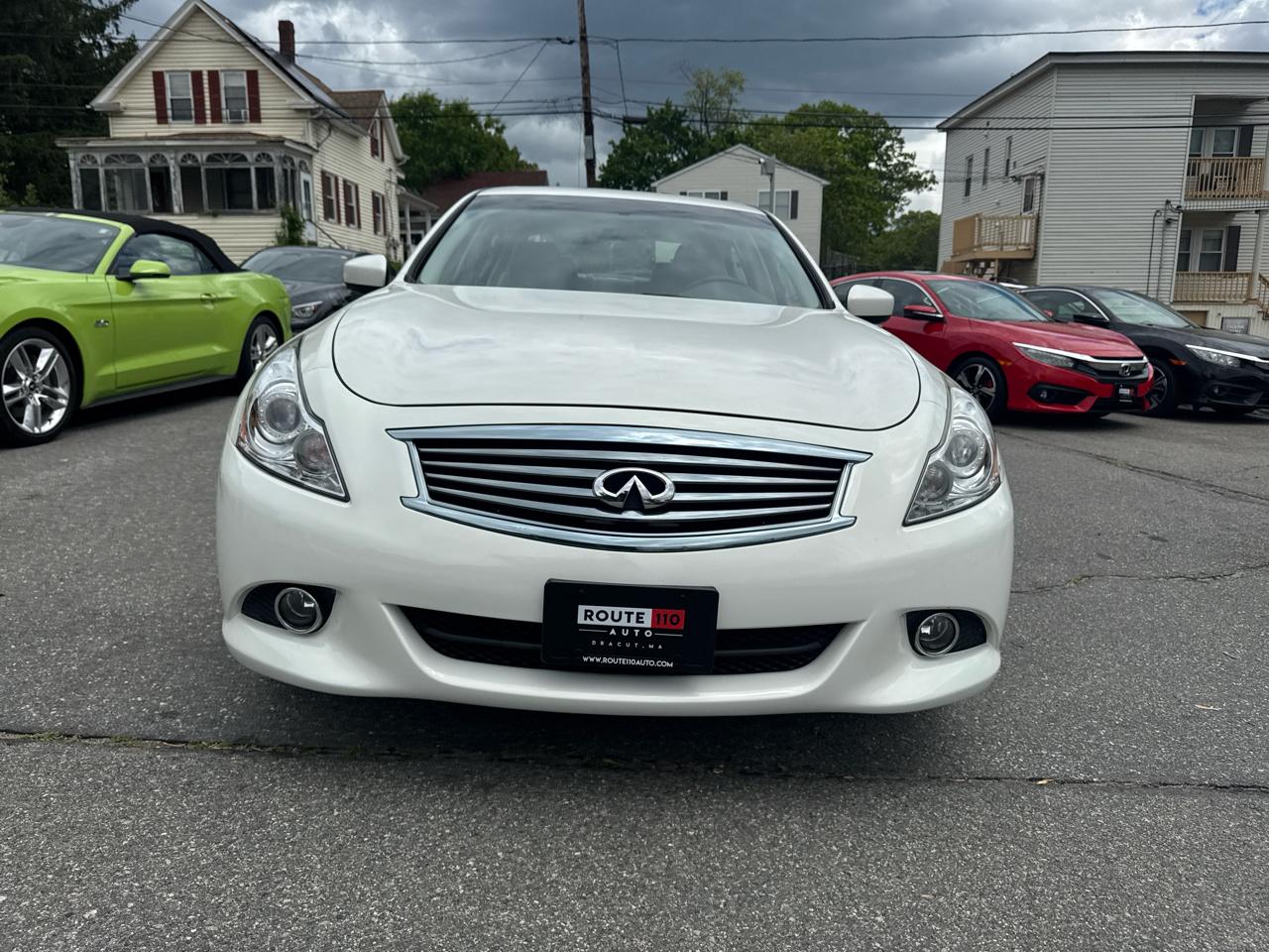 Infiniti G37 Sedan  2013