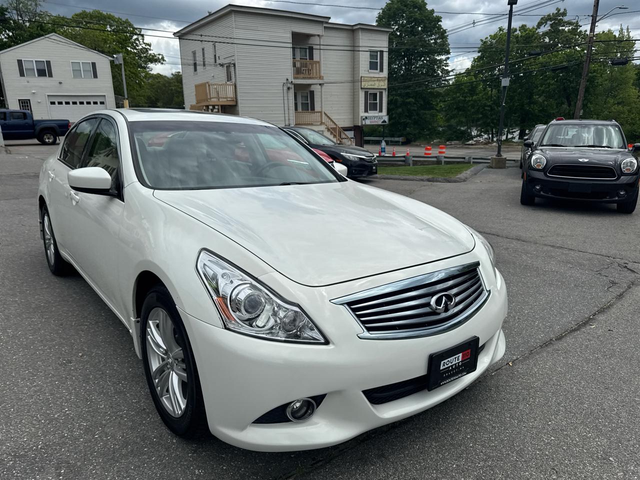Infiniti G37 Sedan  2013