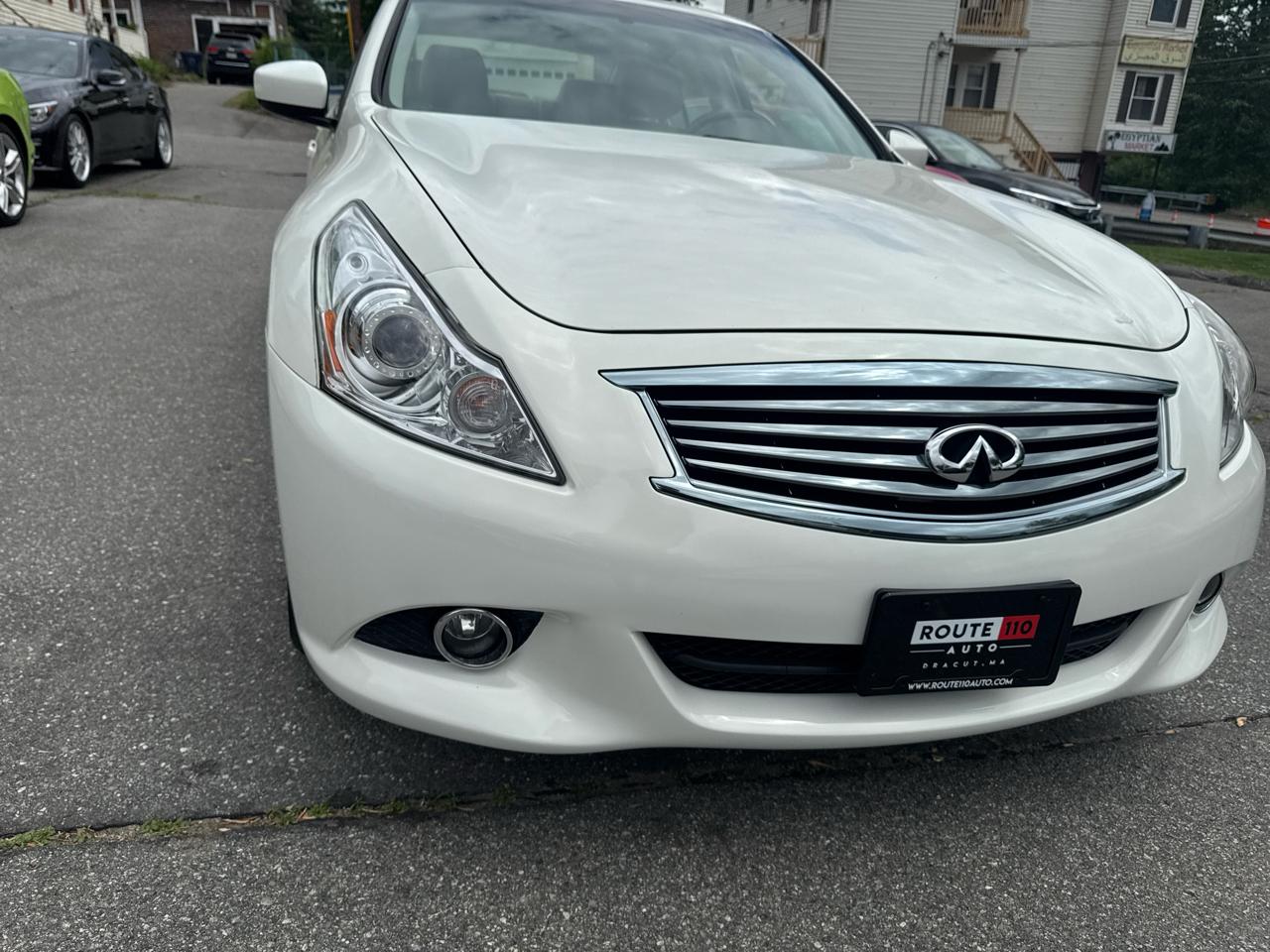 Infiniti G37 Sedan  2013