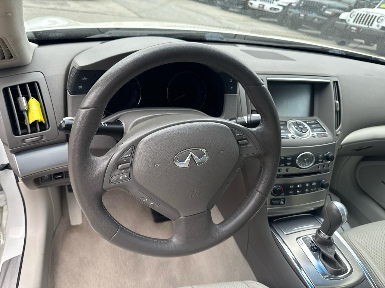 Infiniti G37 Sedan  2013