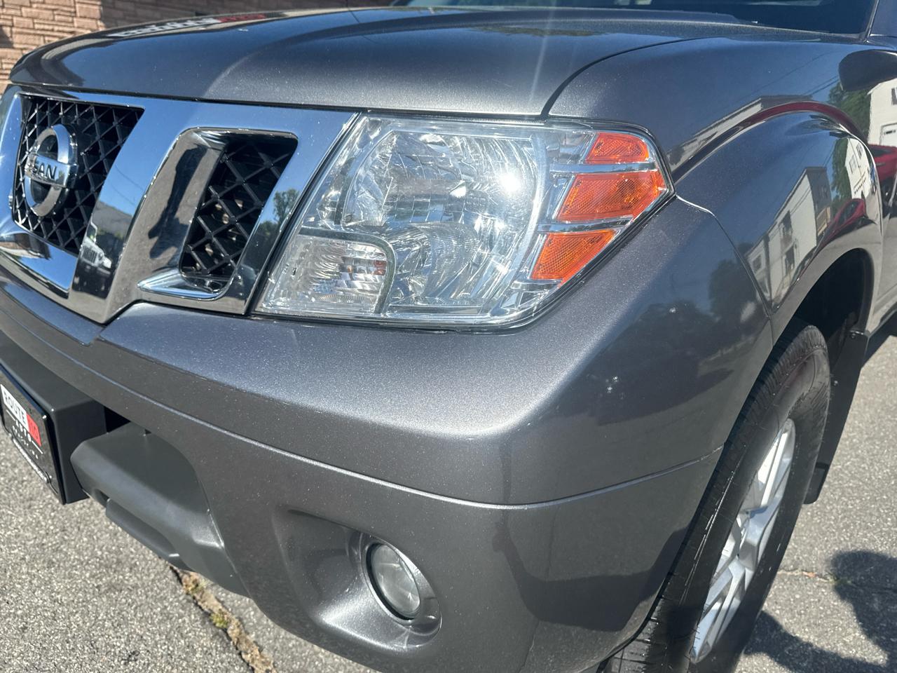 Nissan Frontier  2019