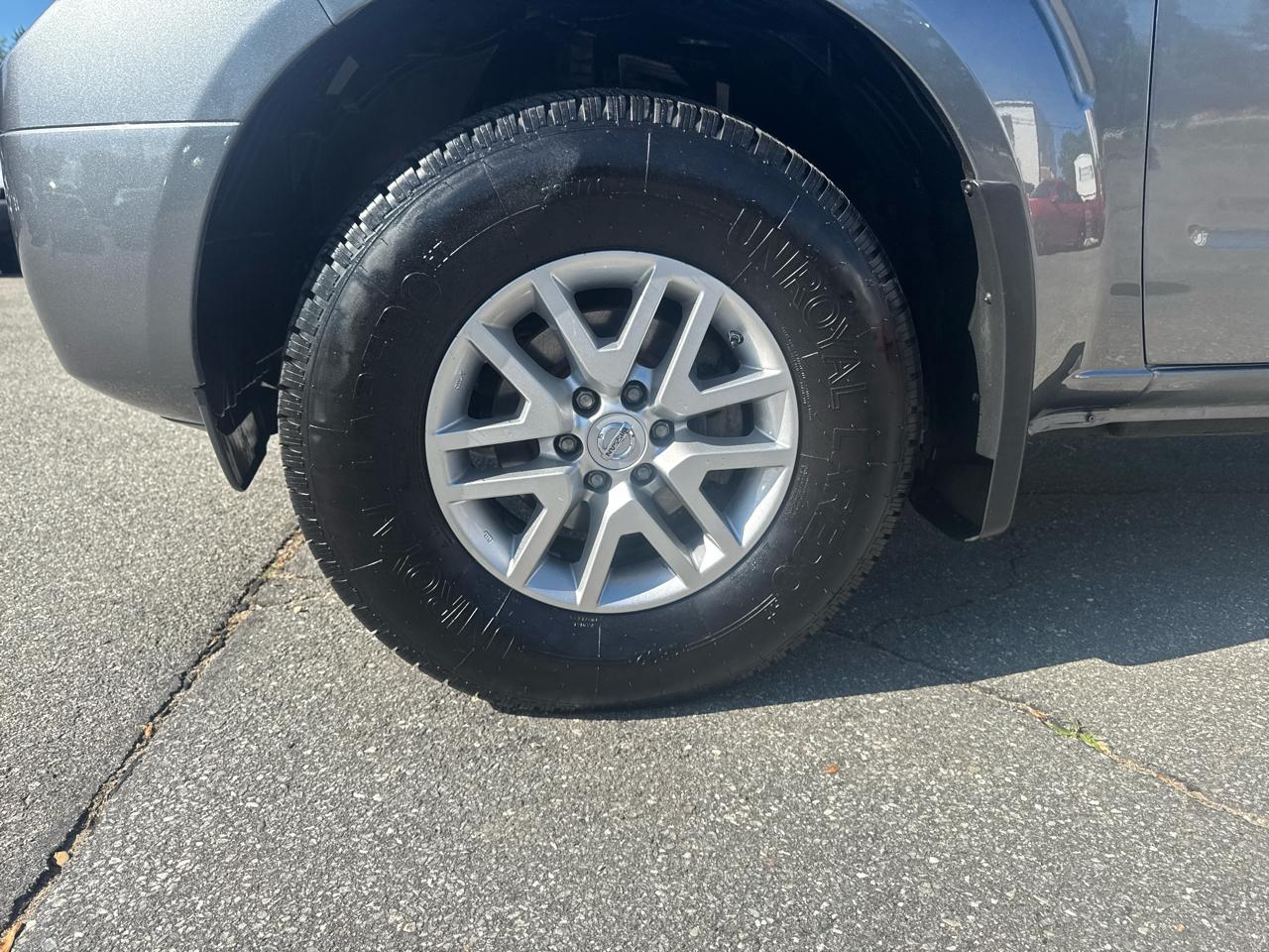 Nissan Frontier  2019