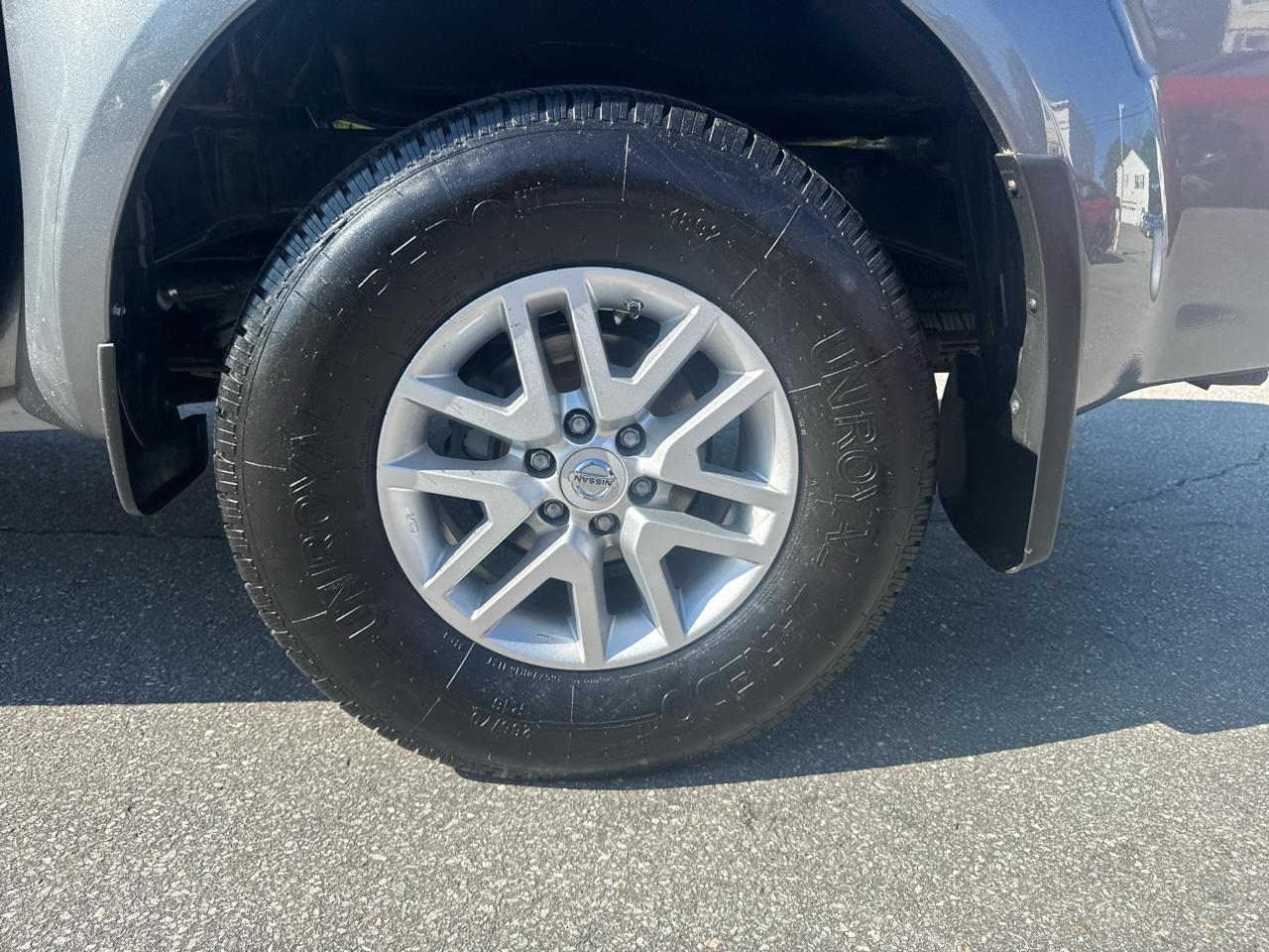 Nissan Frontier  2019