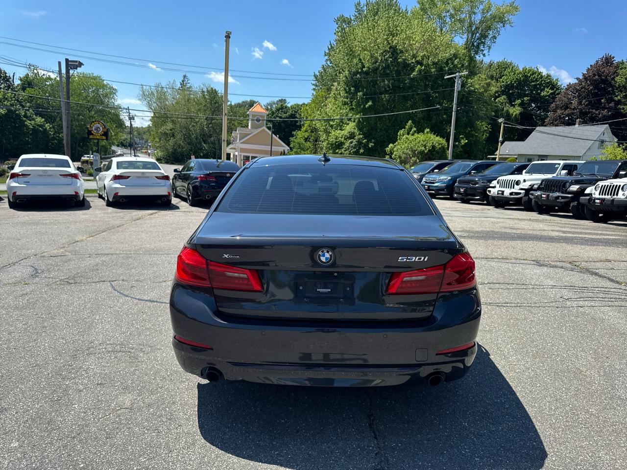 BMW 5 Series  2019