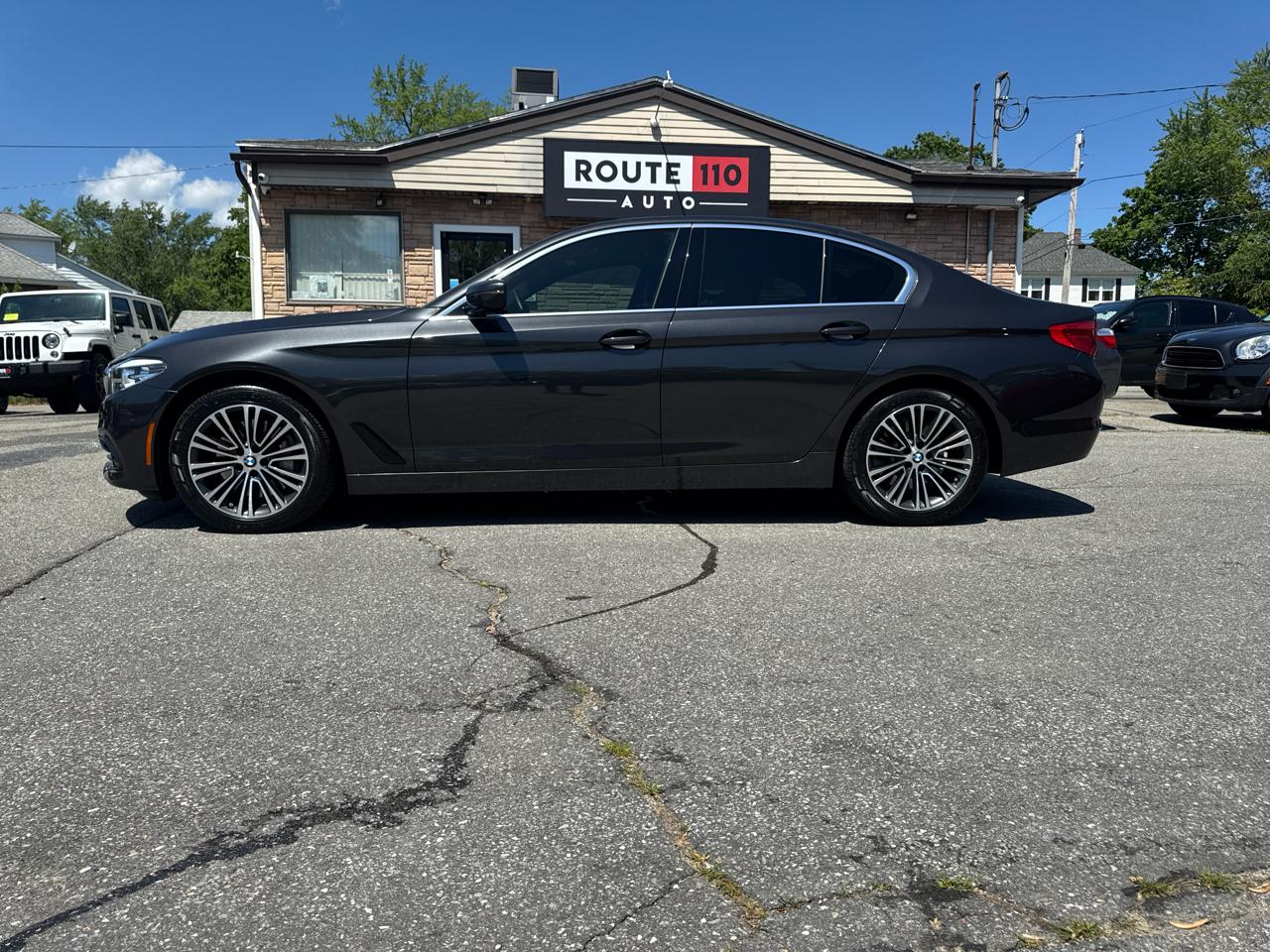 BMW 5 Series  2019