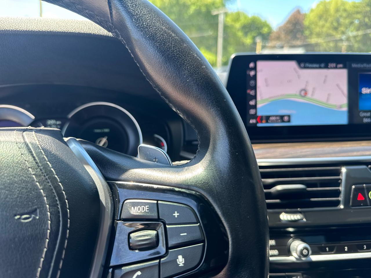 BMW 5 Series  2019