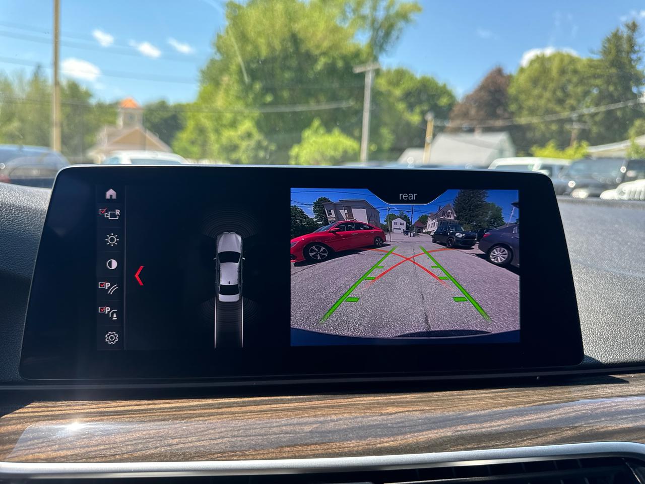 BMW 5 Series  2019