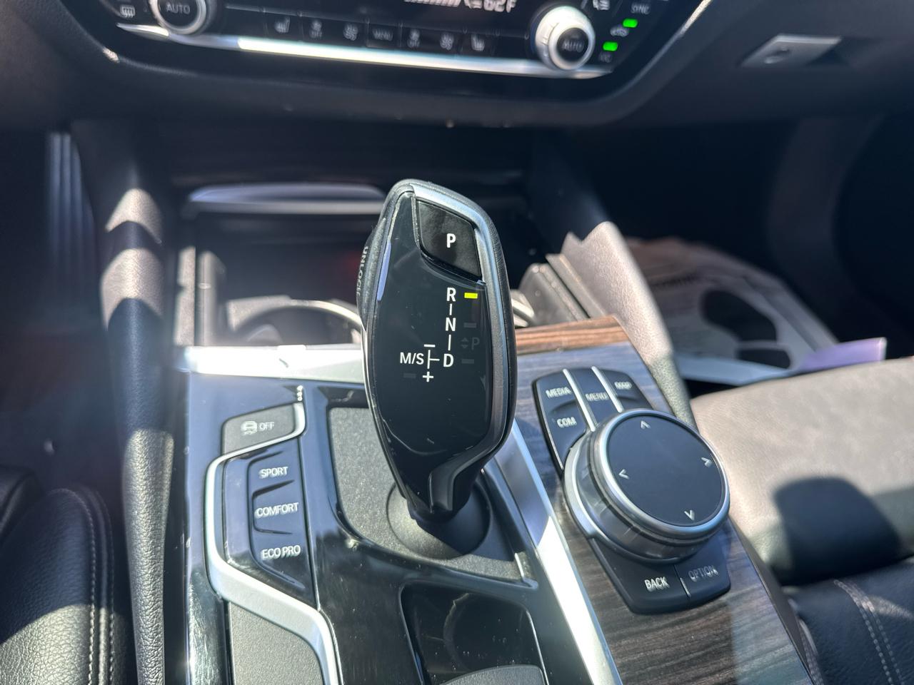 BMW 5 Series  2019
