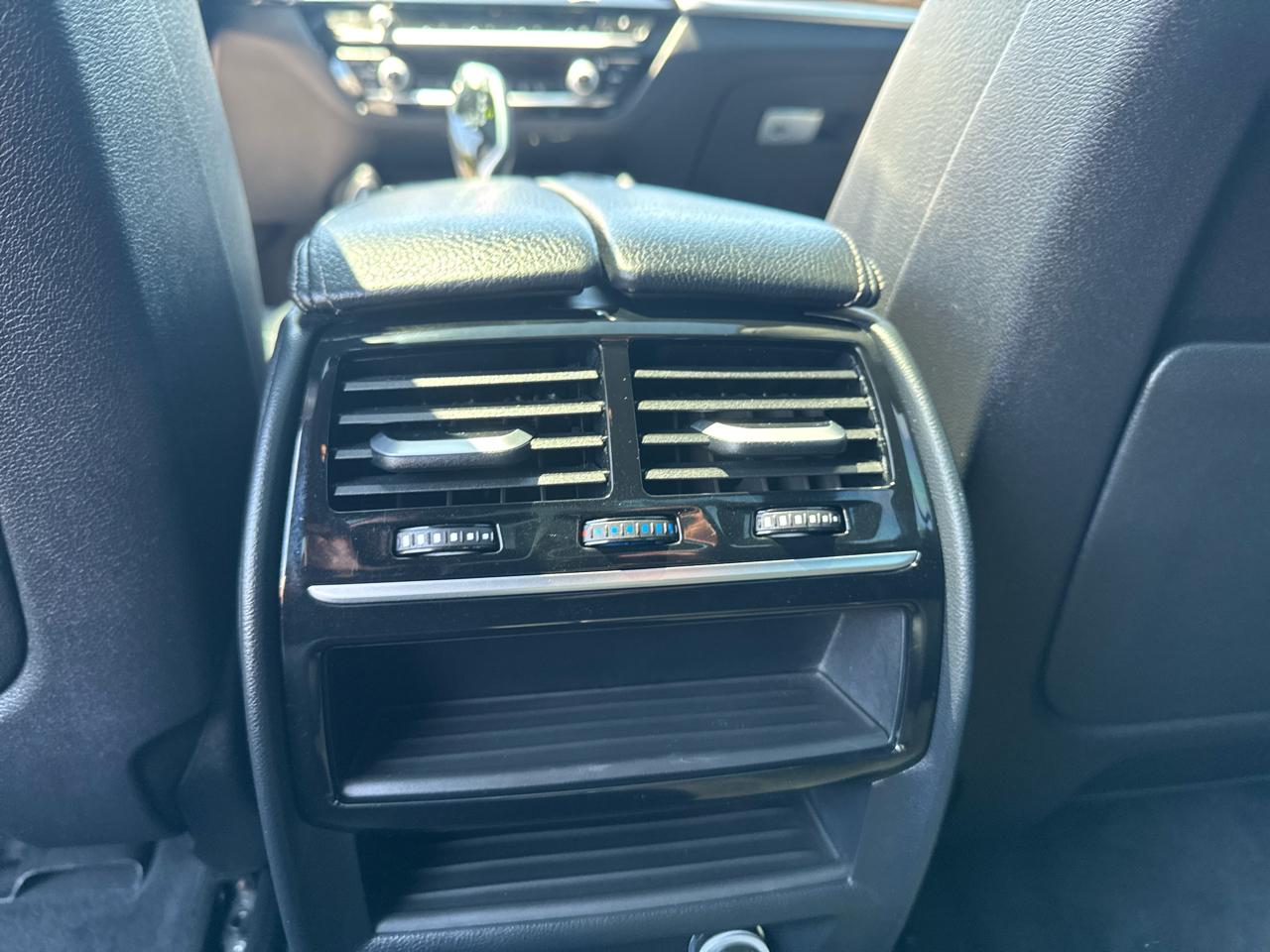BMW 5 Series  2019