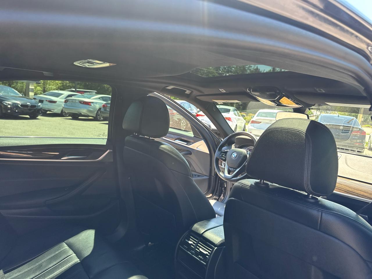 BMW 5 Series  2019