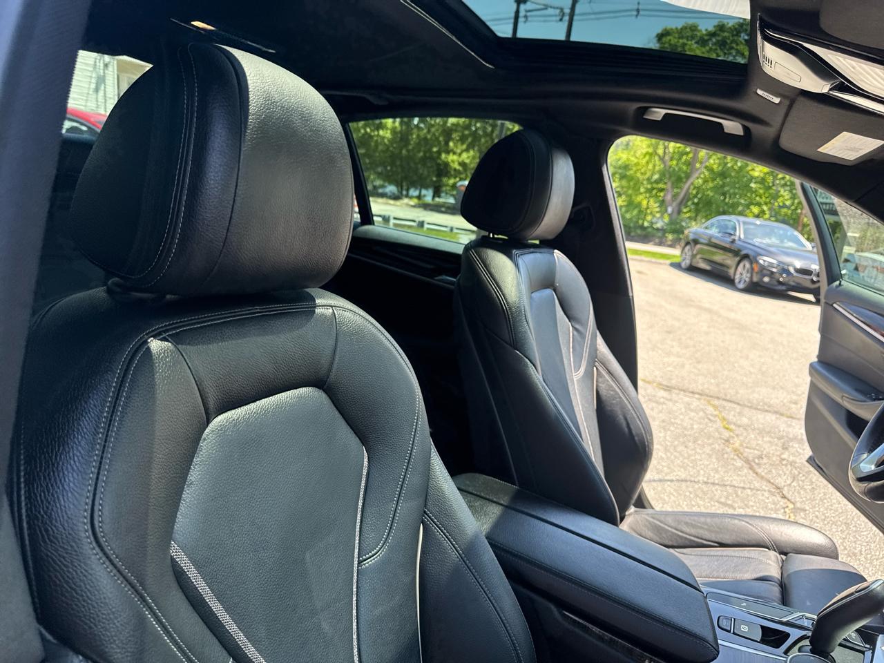 BMW 5 Series  2019
