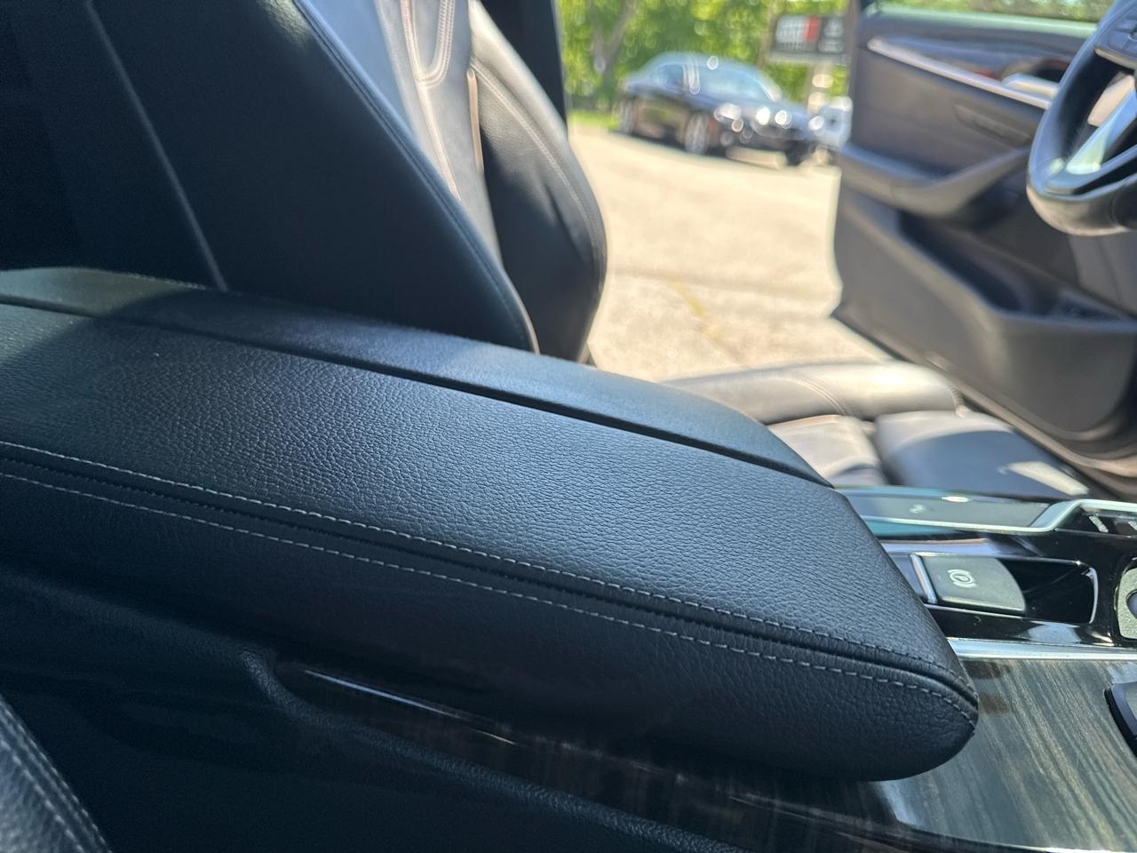 BMW 5 Series  2019