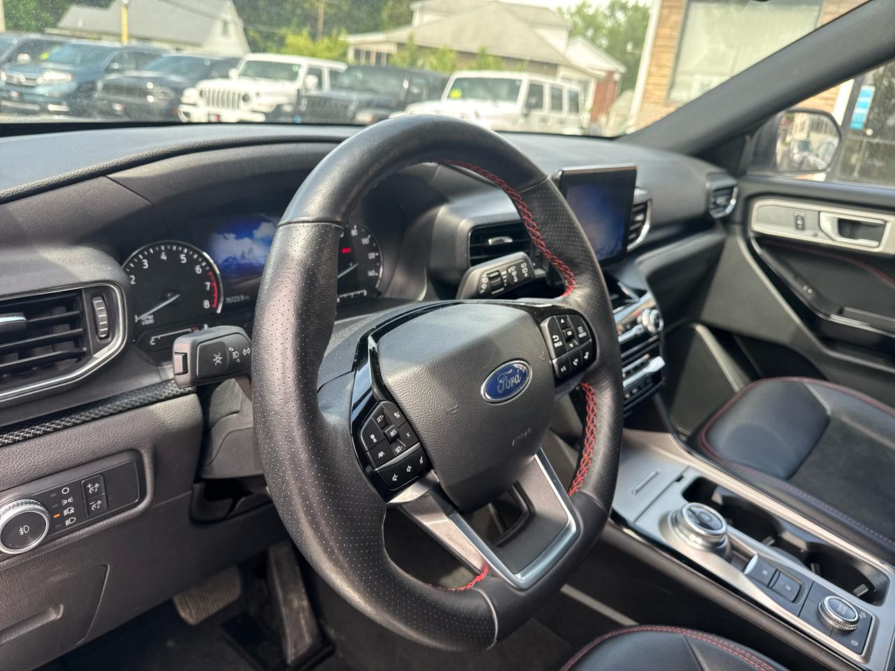Ford Explorer  2022