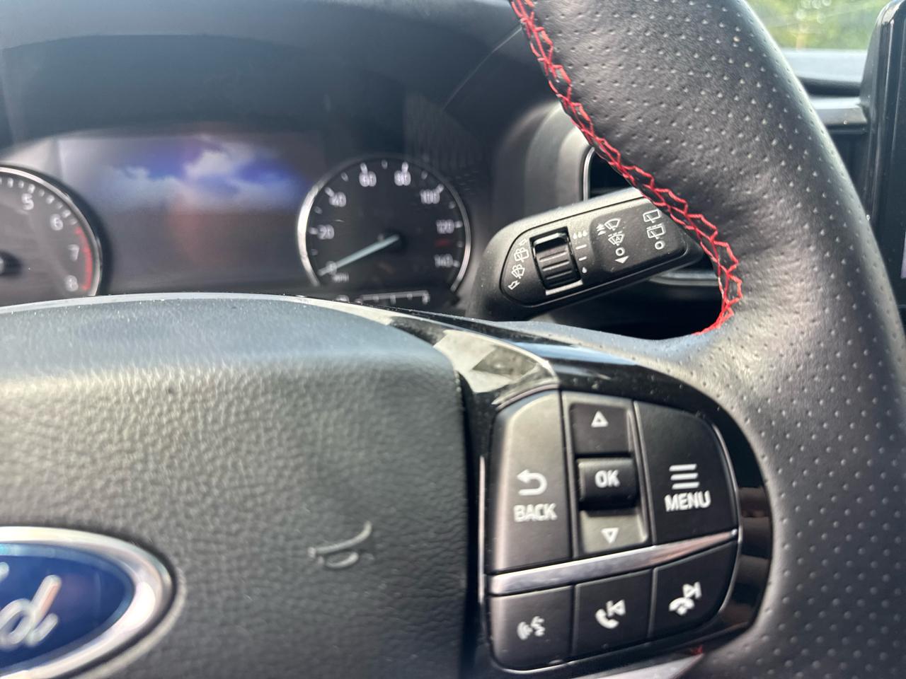 Ford Explorer  2022