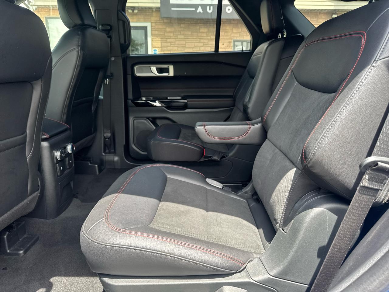 Ford Explorer  2022
