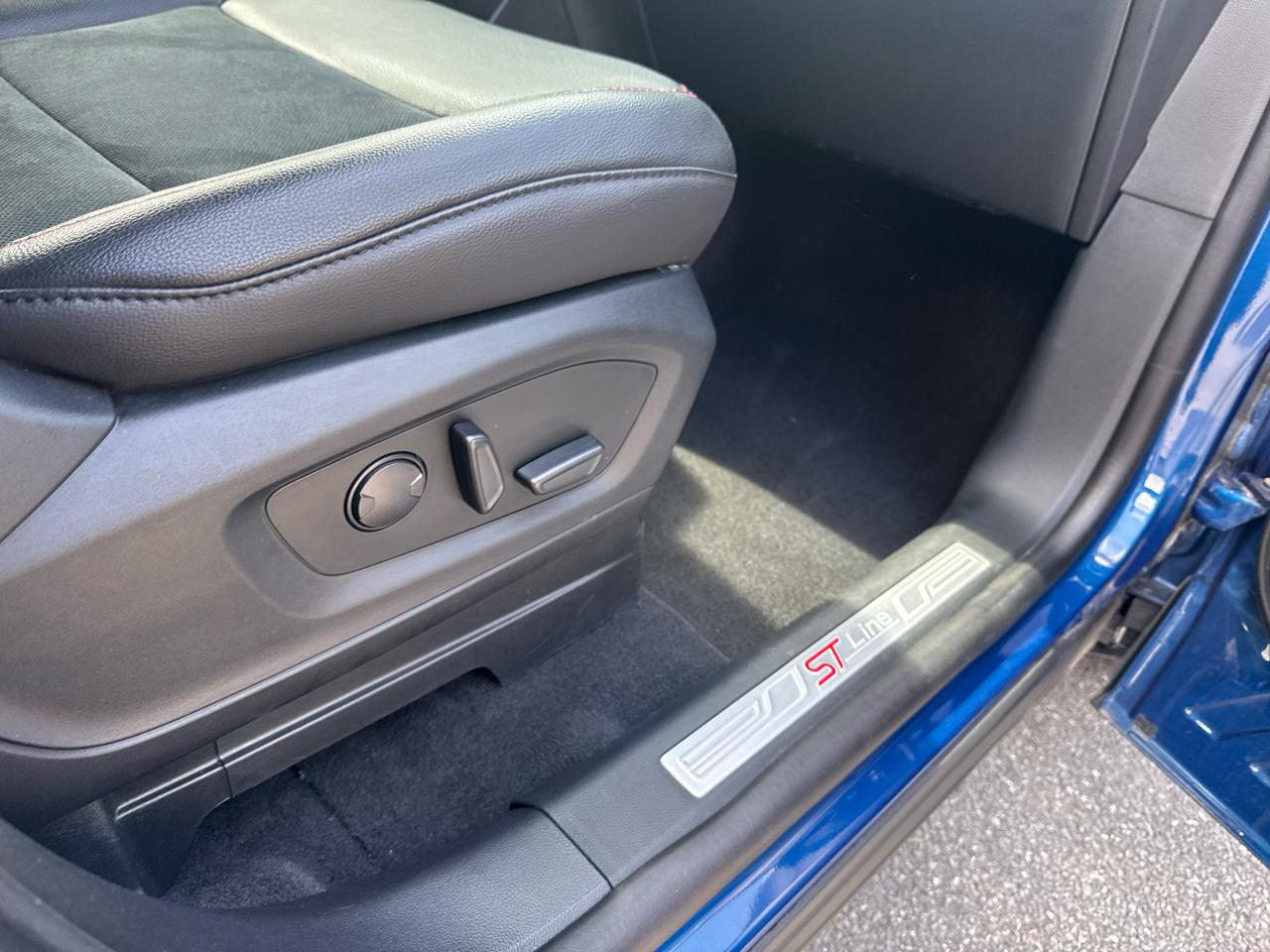 Ford Explorer  2022
