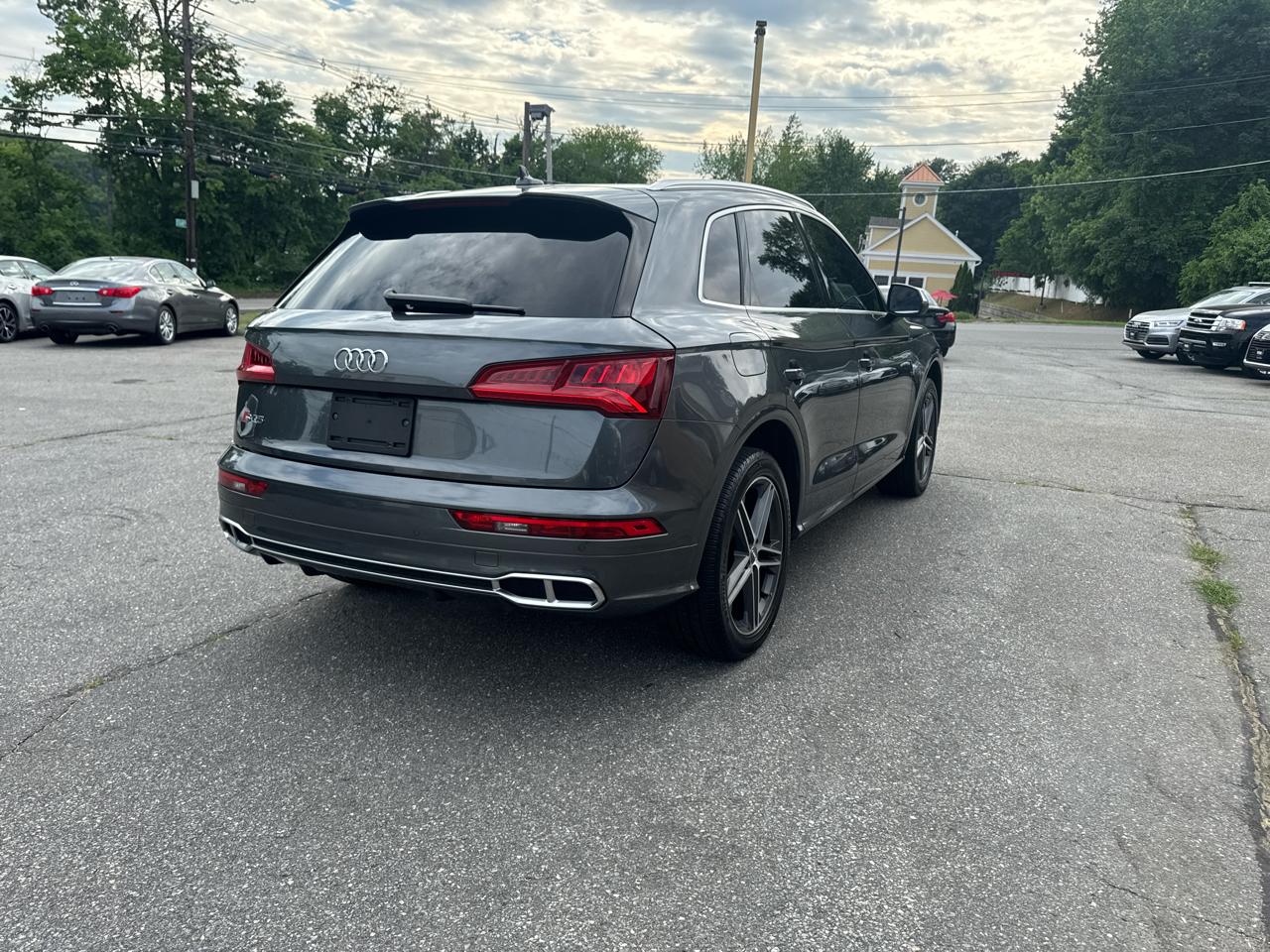 Audi SQ5  2020