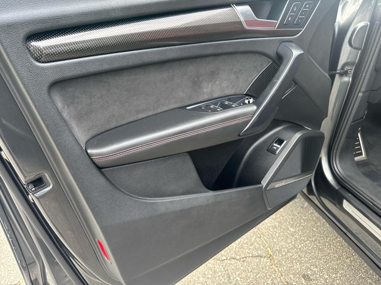 Audi SQ5  2020