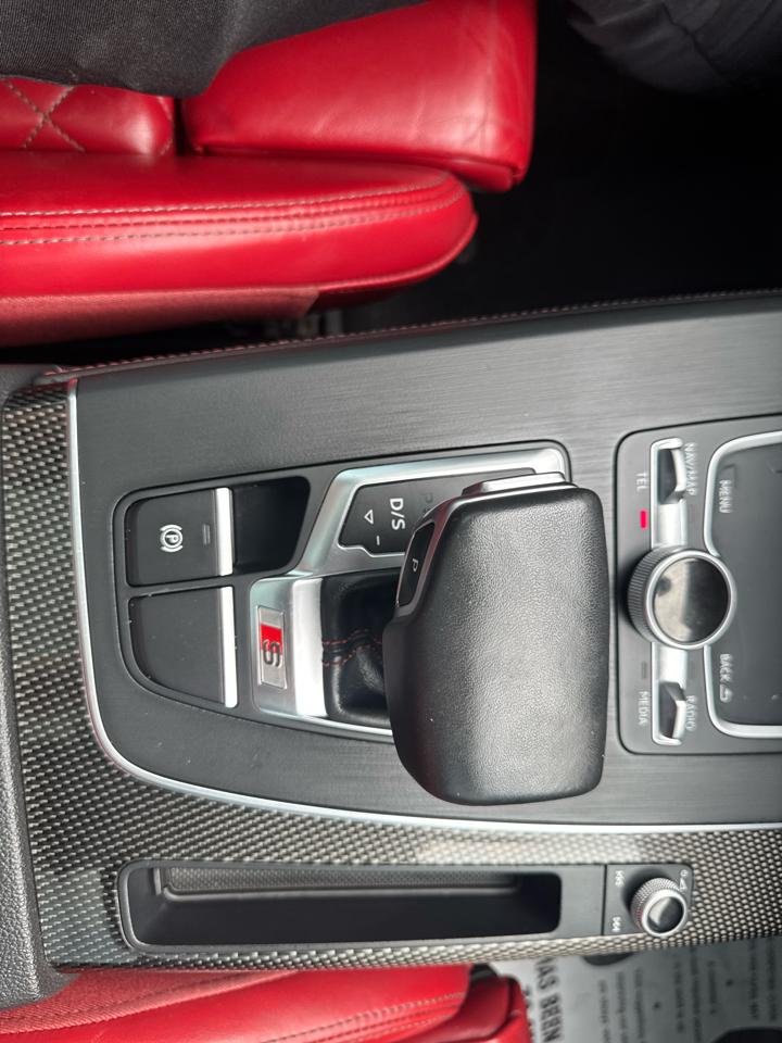Audi SQ5  2020