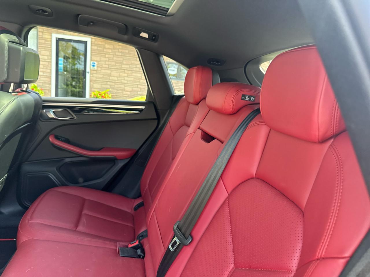 Porsche Macan S 2018