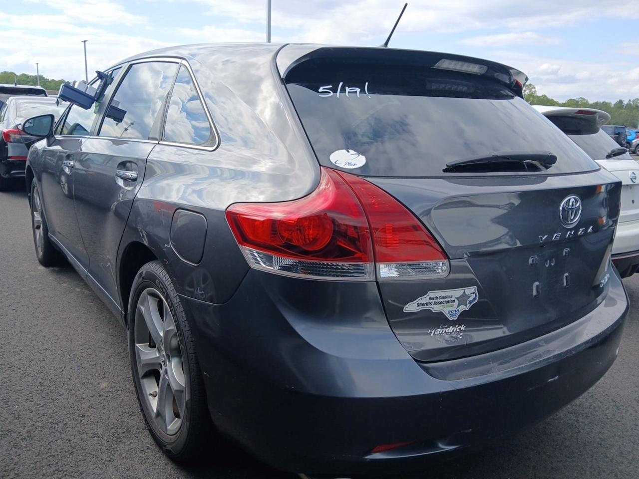 Toyota Venza  2014