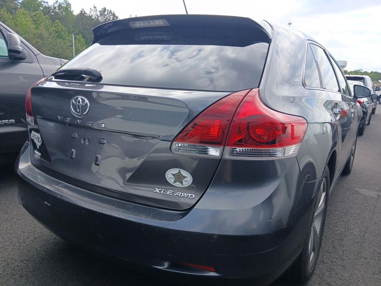 Toyota Venza  2014