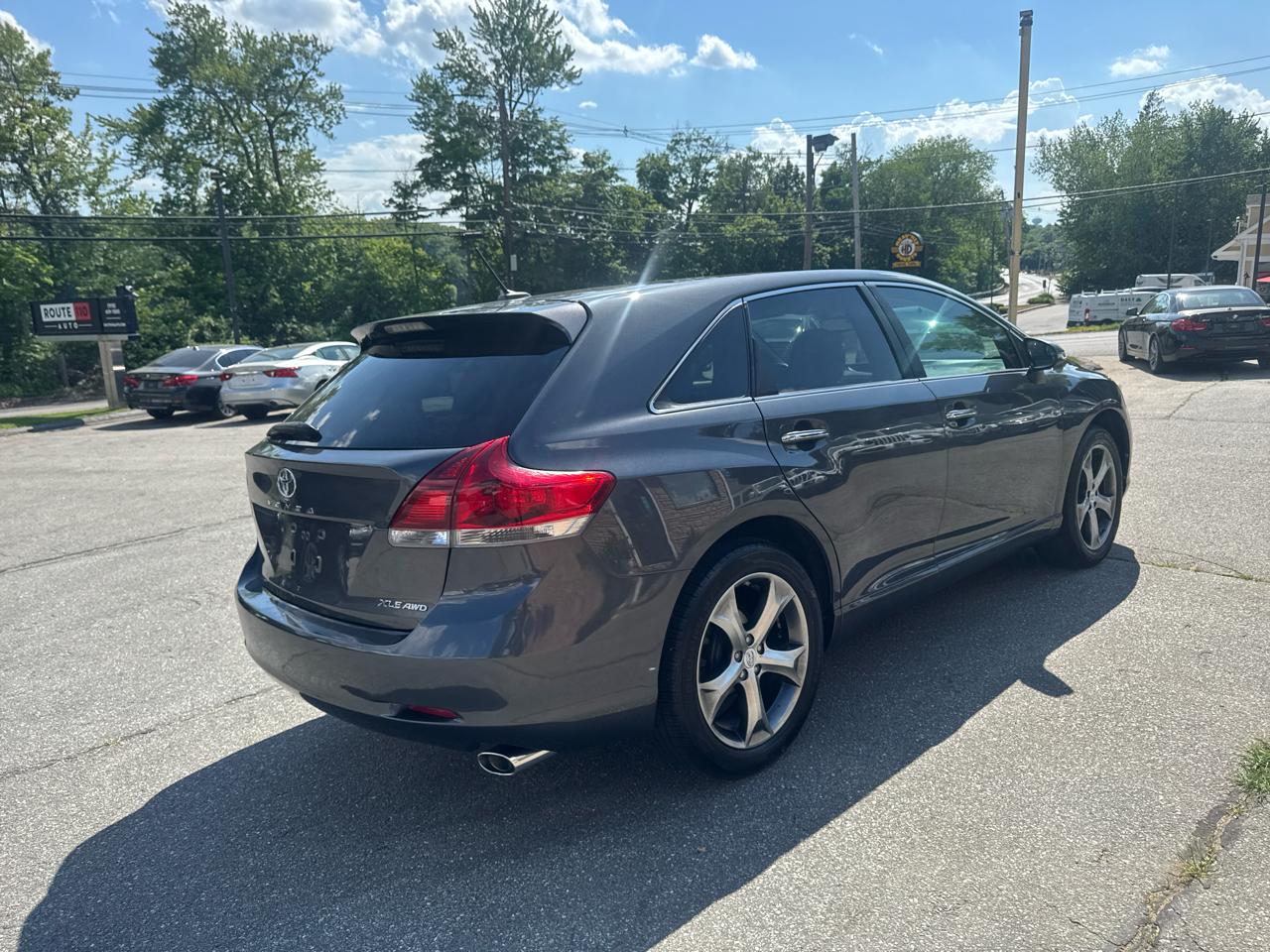Toyota Venza  2014
