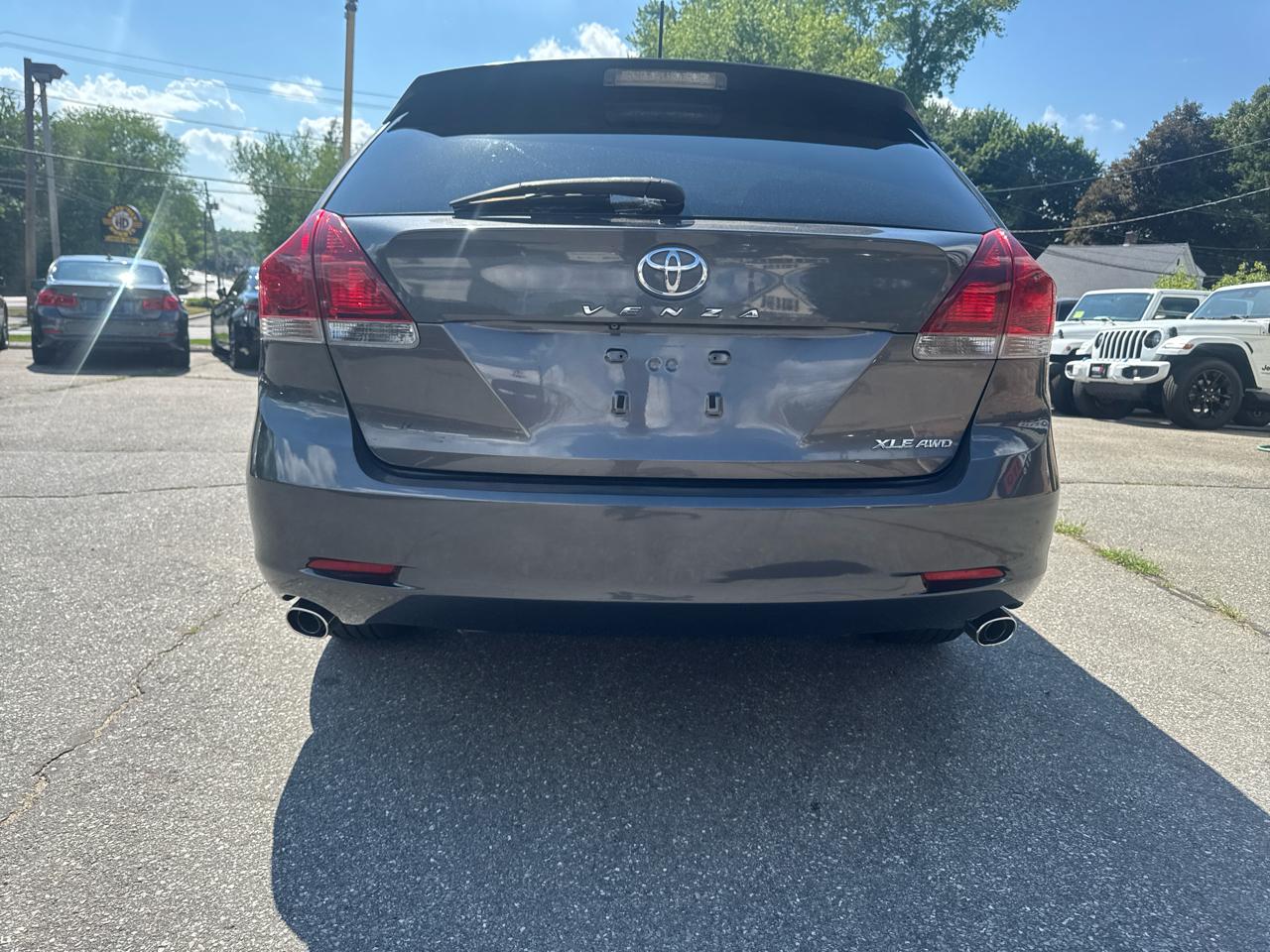 Toyota Venza  2014