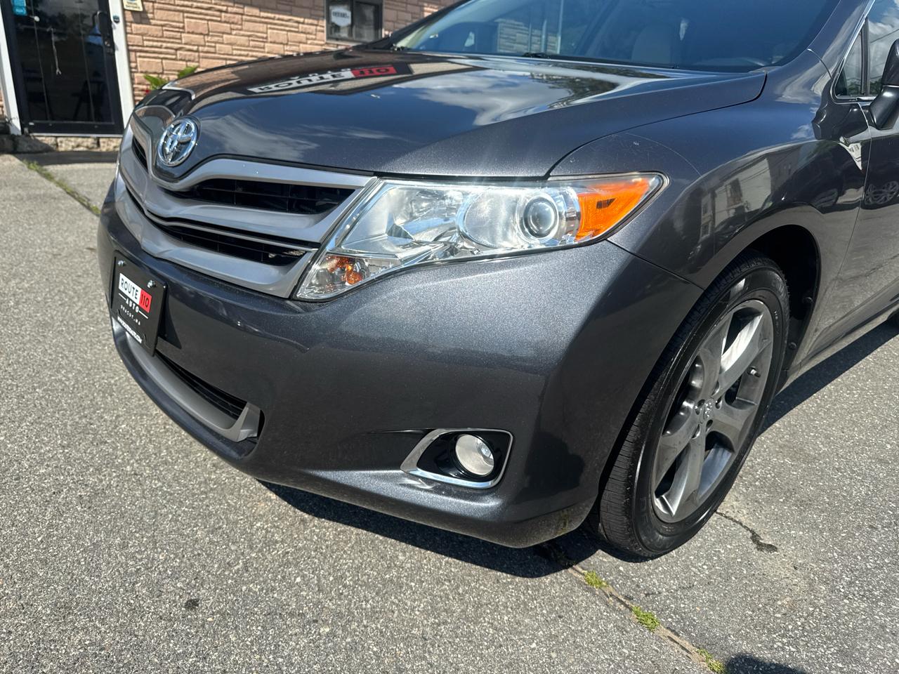 Toyota Venza  2014
