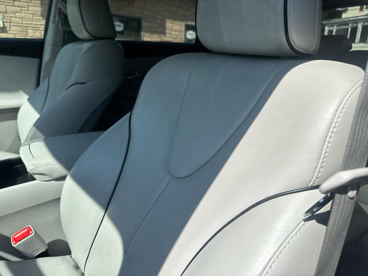 Toyota Venza  2014