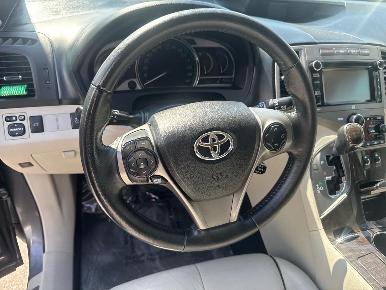 Toyota Venza  2014