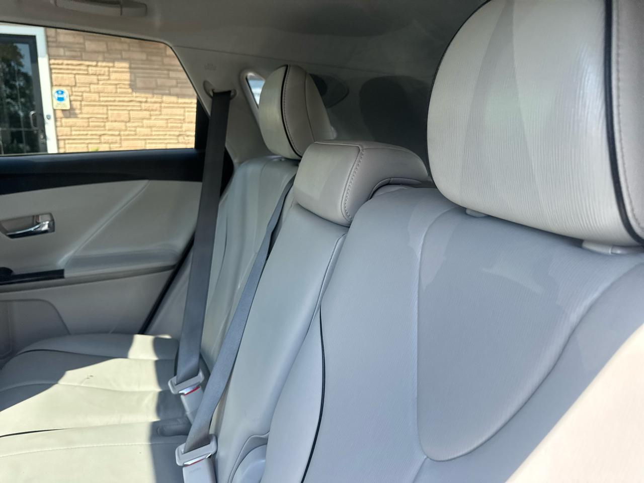 Toyota Venza  2014