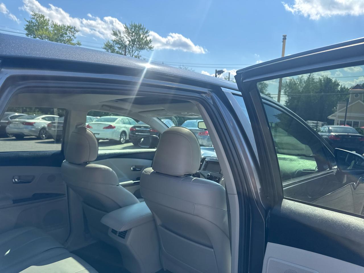 Toyota Venza  2014