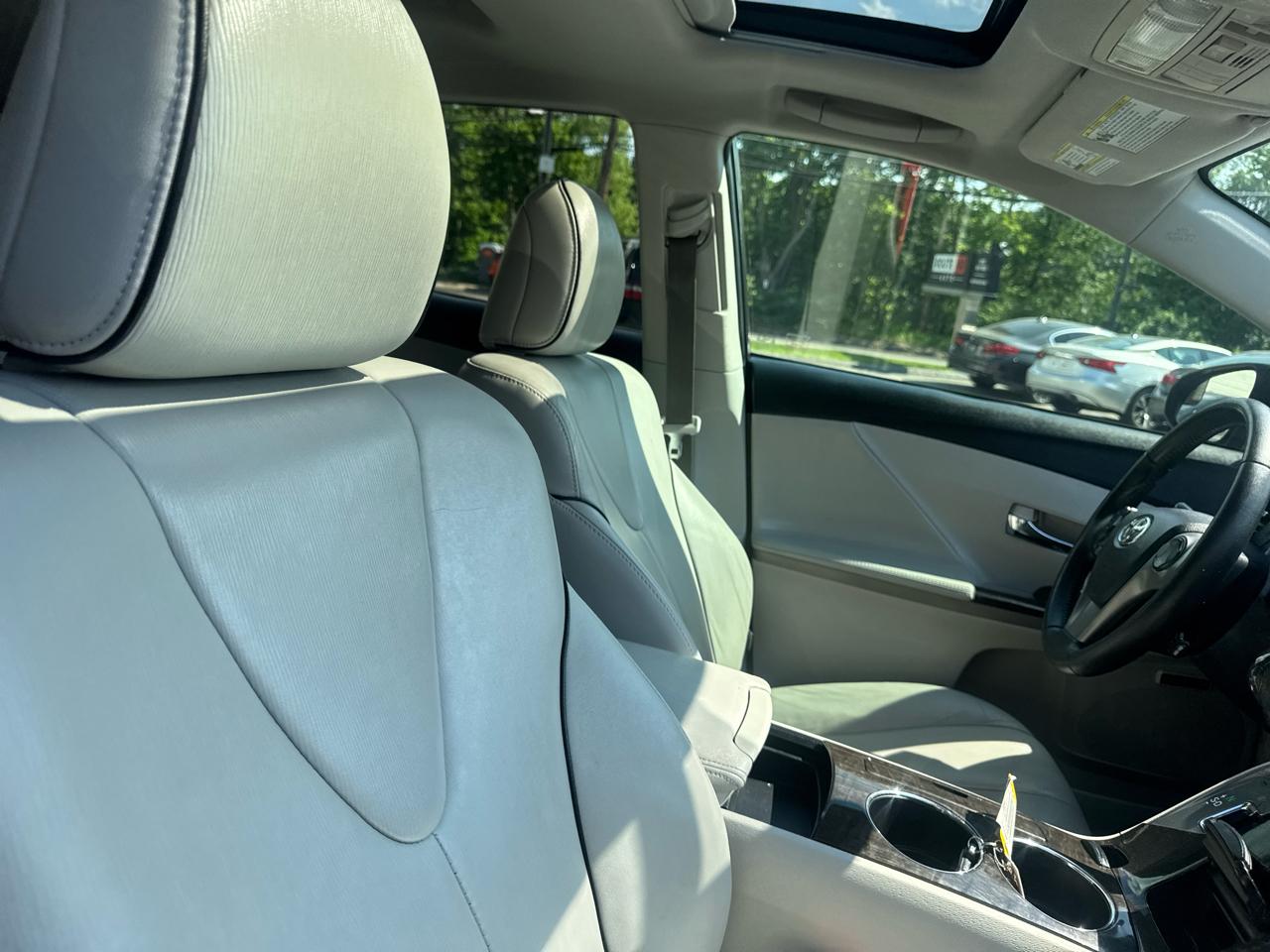 Toyota Venza  2014