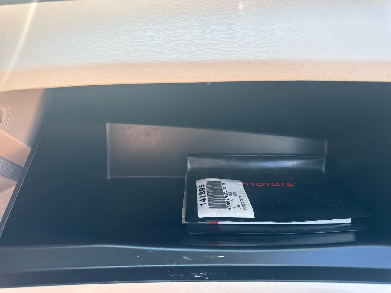 Toyota Venza  2014