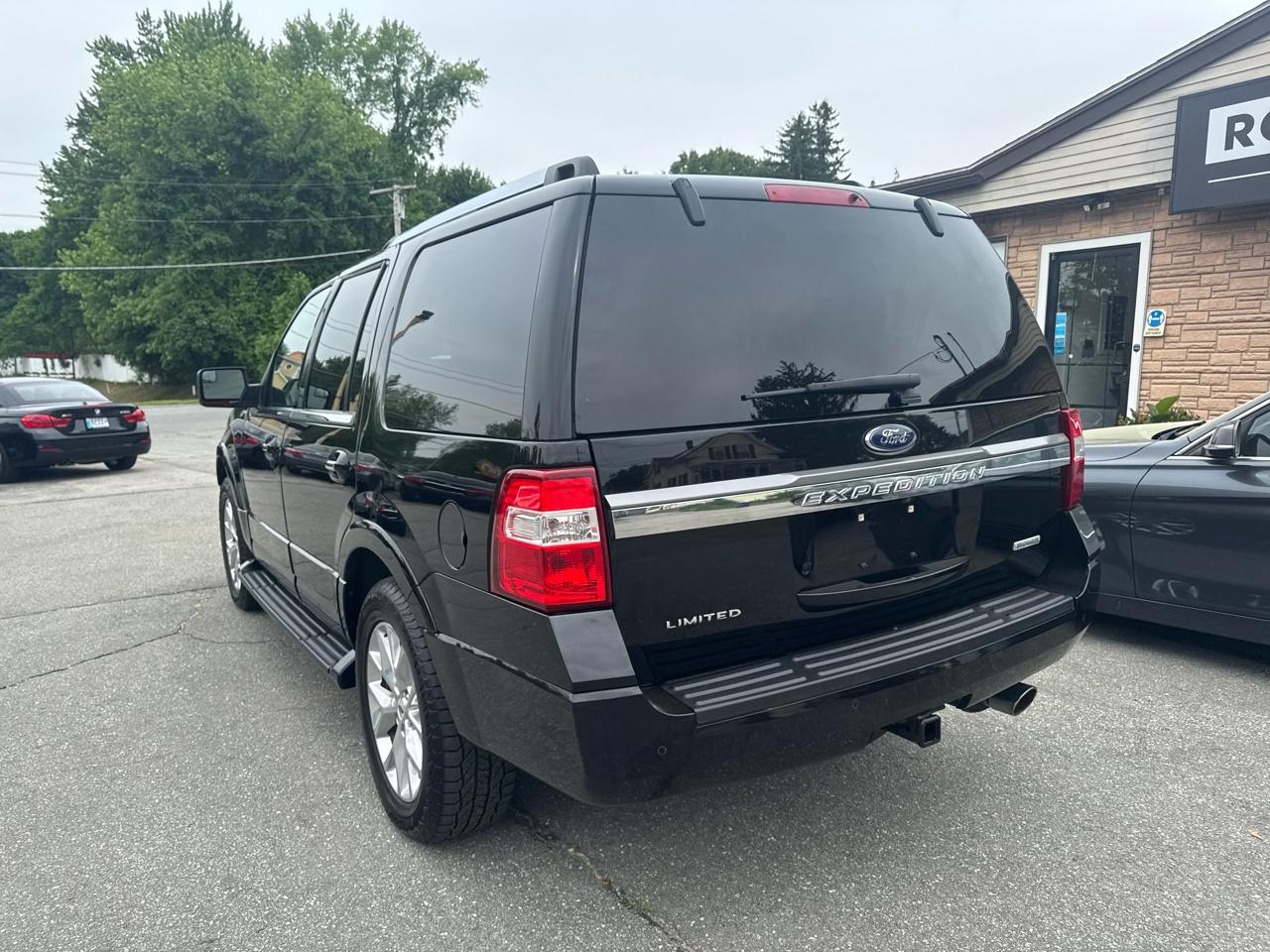 Ford Expedition  2017