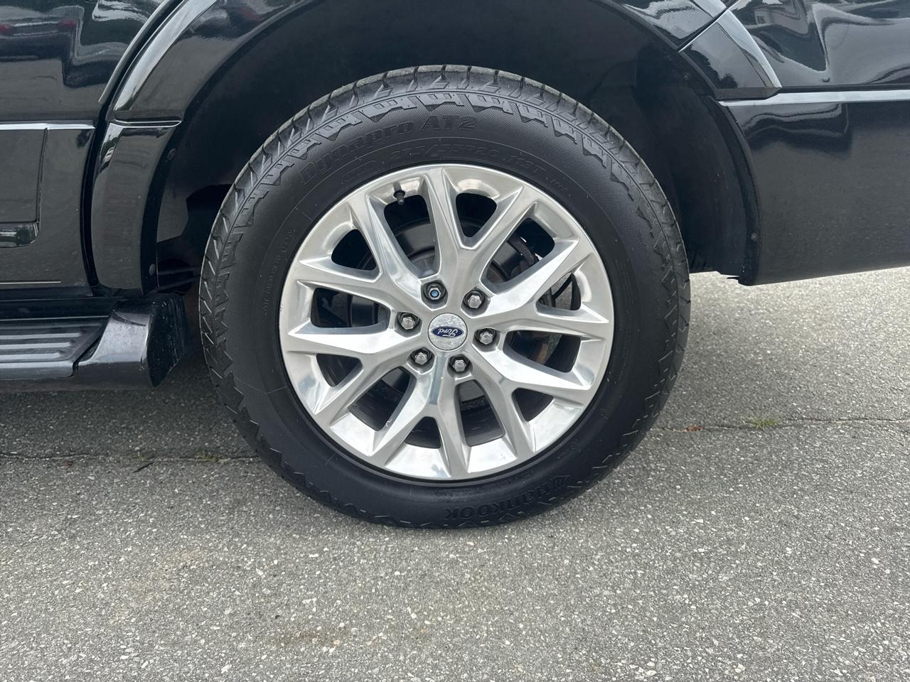 Ford Expedition  2017