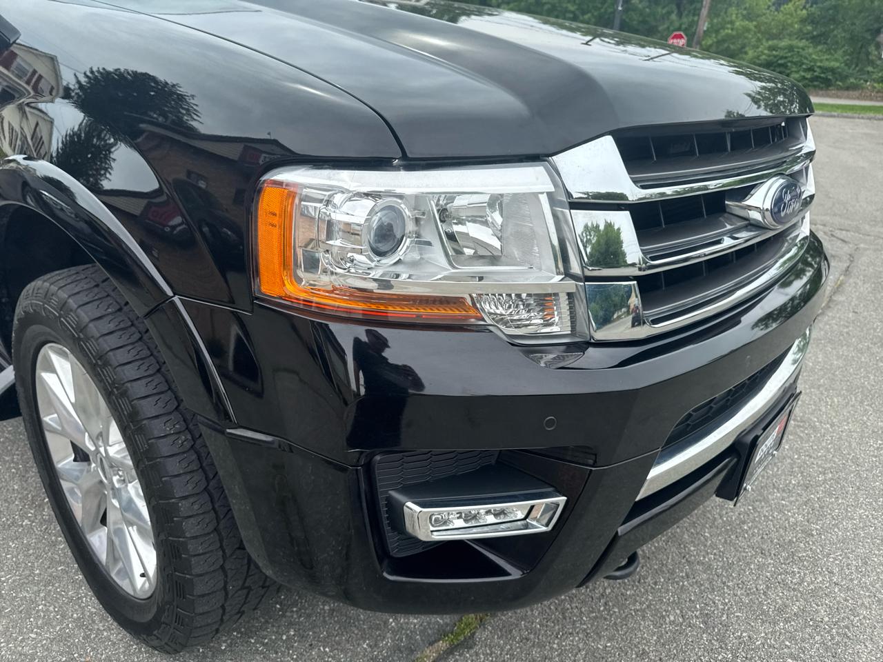Ford Expedition  2017