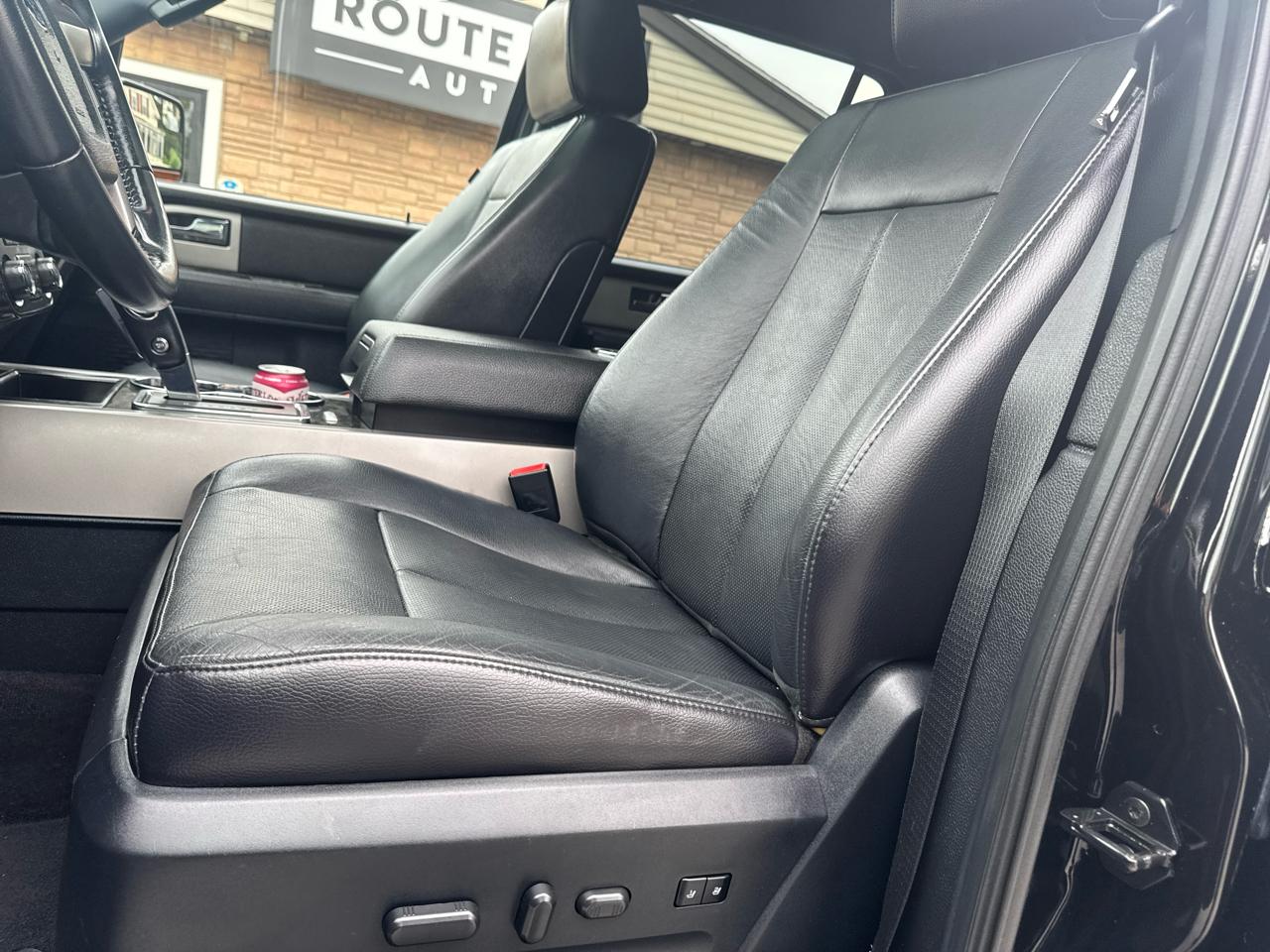 Ford Expedition  2017