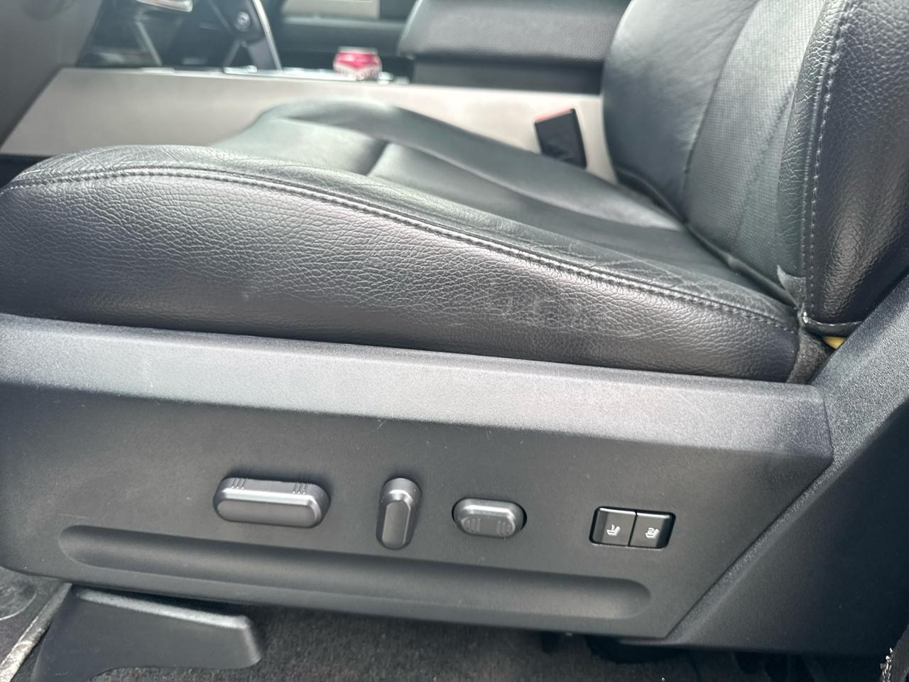 Ford Expedition  2017