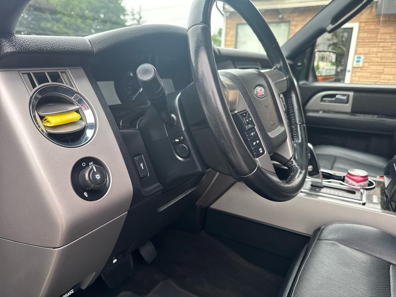 Ford Expedition  2017
