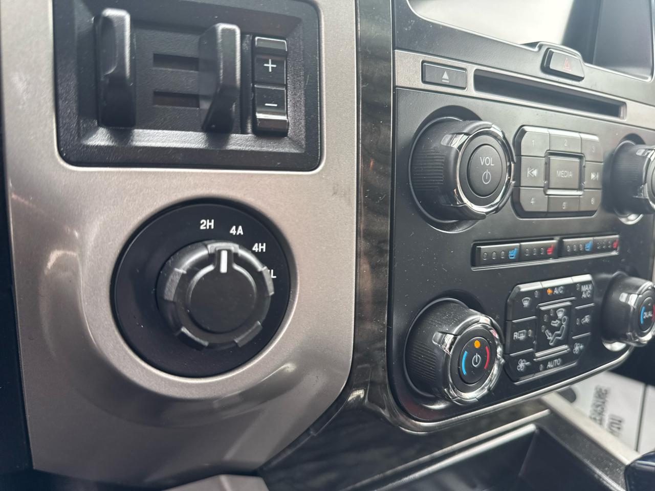 Ford Expedition  2017